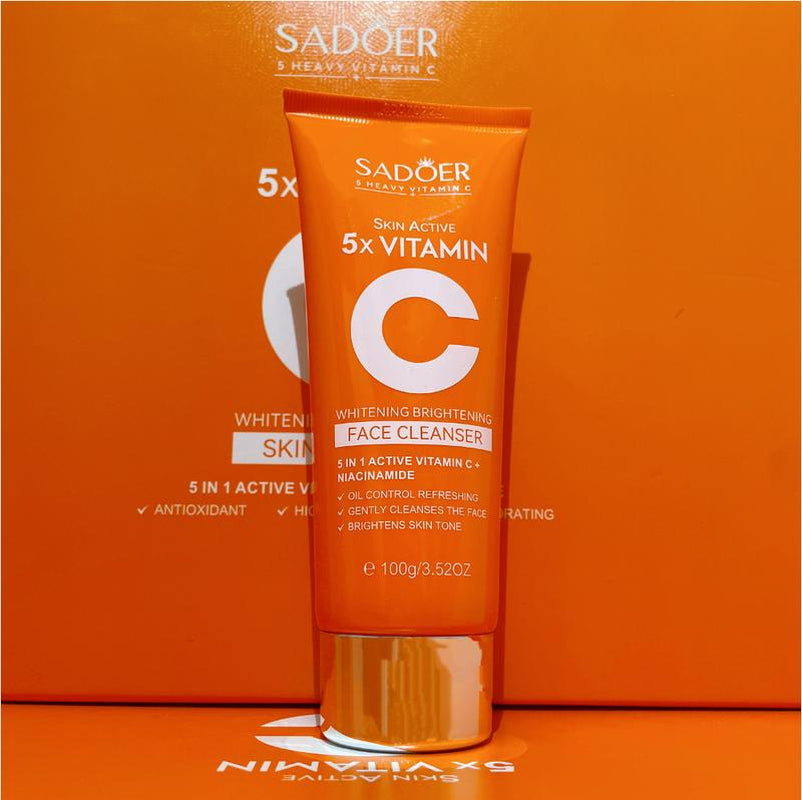 SADOER Vitamin C Skin Care Set with Cleanser, Toner, Face Serum, Face Cream, and Eye Cream, Face Lotion,Skin Care Products for Teenage Girls, Gentle Skin Cleaning & Care Travel Size Kit Daily