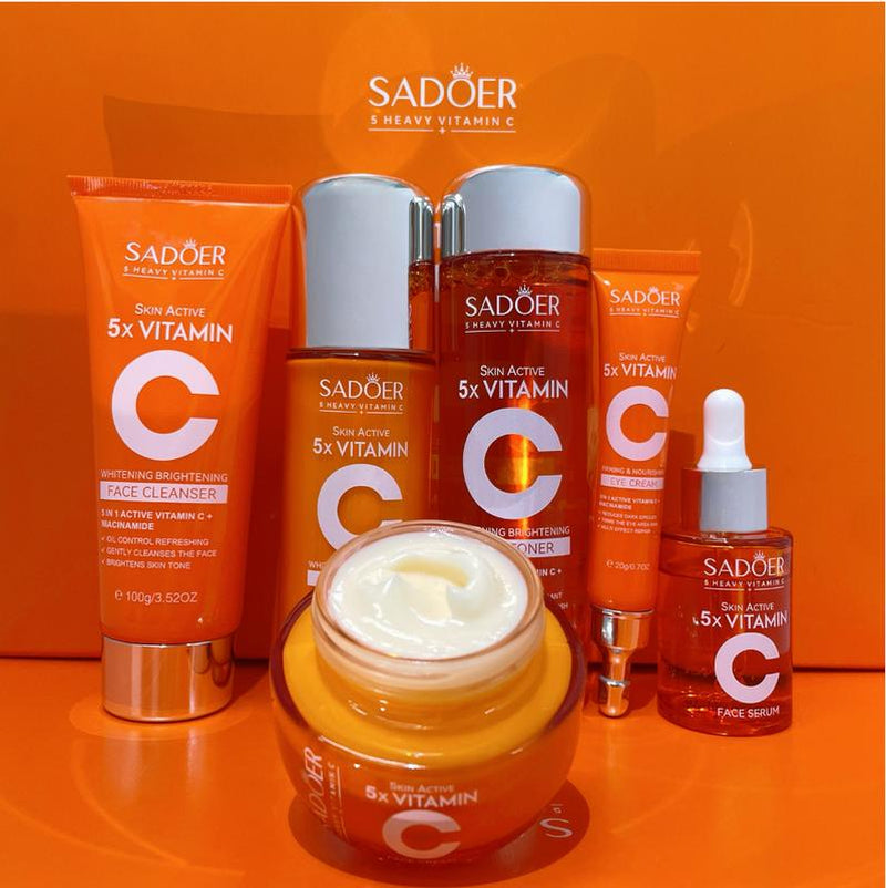 SADOER Vitamin C Skin Care Set with Cleanser, Toner, Face Serum, Face Cream, and Eye Cream, Face Lotion,Skin Care Products for Teenage Girls, Gentle Skin Cleaning & Care Travel Size Kit Daily