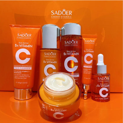 SADOER Vitamin C Skin Care Set with Cleanser, Toner, Face Serum, Face Cream, and Eye Cream, Face Lotion,Skin Care Products for Teenage Girls, Gentle Skin Cleaning & Care Travel Size Kit Daily